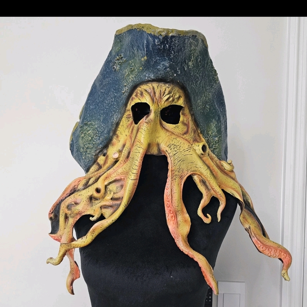 Rare Pirates of the Caribbean Davy Jones mask 2006‎ EUC vintage